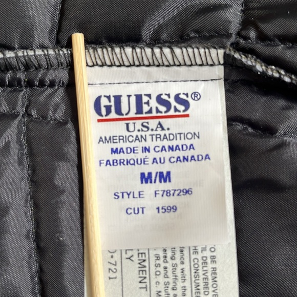 Vintage 90’s Guess olive green zip-up vest with windowpane quilting. Size US M - Picture 8 of 9